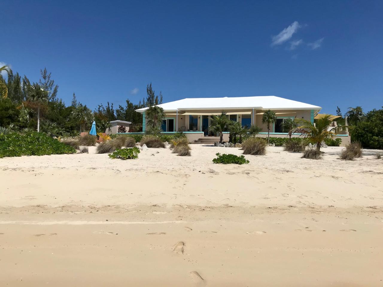 /listing-single-family-home-in-wemyss-39907.html from Coldwell Banker Bahamas Real Estate