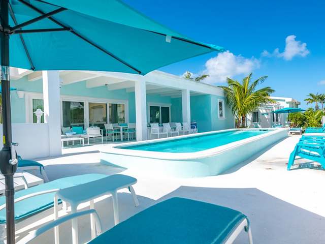 /listing-single-family-home-in-jimmy-hill-46046.html from Coldwell Banker Bahamas Real Estate