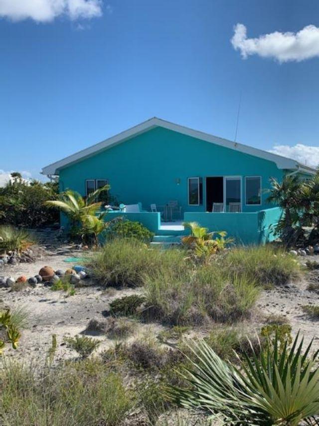 /listing-single-family-home-in-hawks-nest-40591.html from Coldwell Banker Bahamas Real Estate