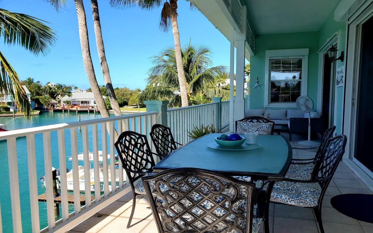 /listing-condo-in-cable-beach-40946.html from Coldwell Banker Bahamas Real Estate