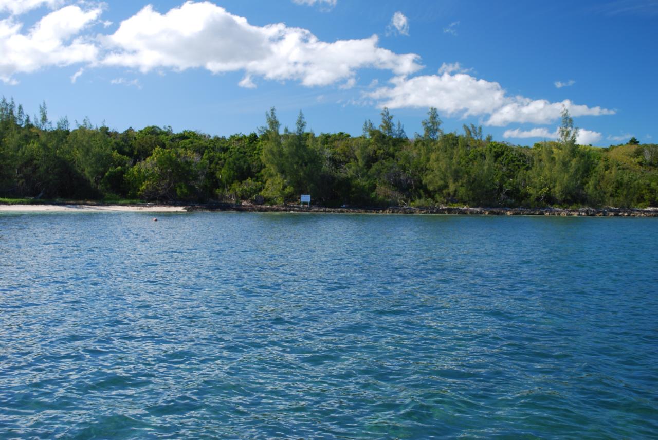 /listing-lots-acreage-in-lubbers-quarters-75369.html from Coldwell Banker Bahamas Real Estate