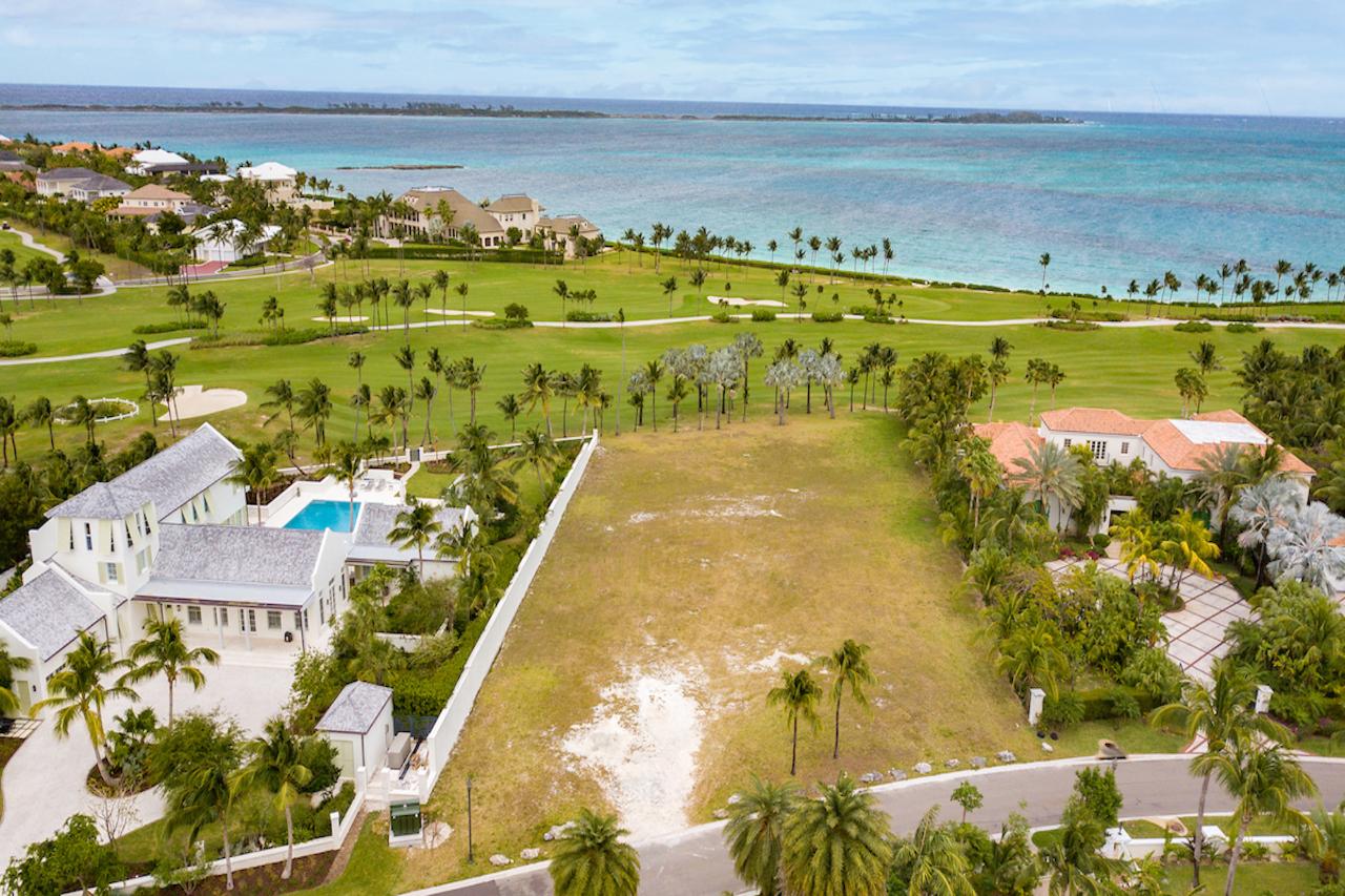 /listing-lots-acreage-in-paradise-island-41067.html from Coldwell Banker Bahamas Real Estate
