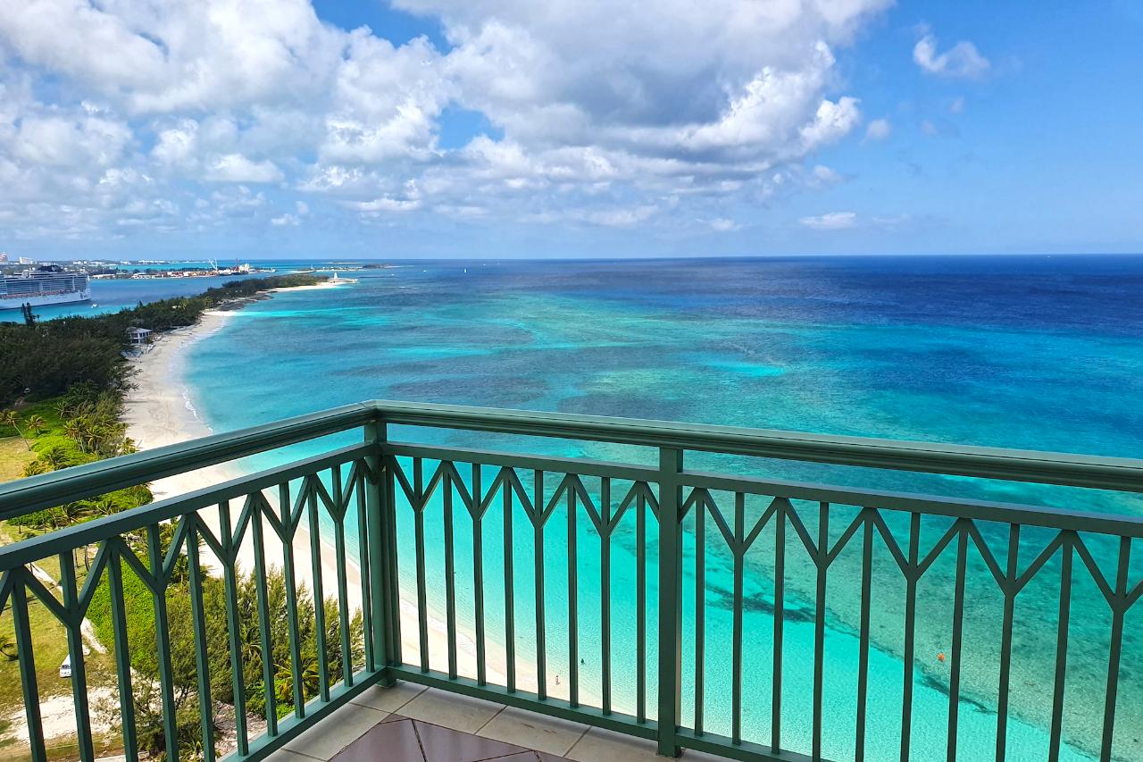 /listing-condo-in-paradise-island-43155.html from Coldwell Banker Bahamas Real Estate