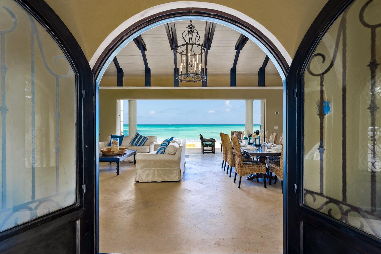 /listing-single-family-home-in-west-bay-street-43566.html from Coldwell Banker Bahamas Real Estate