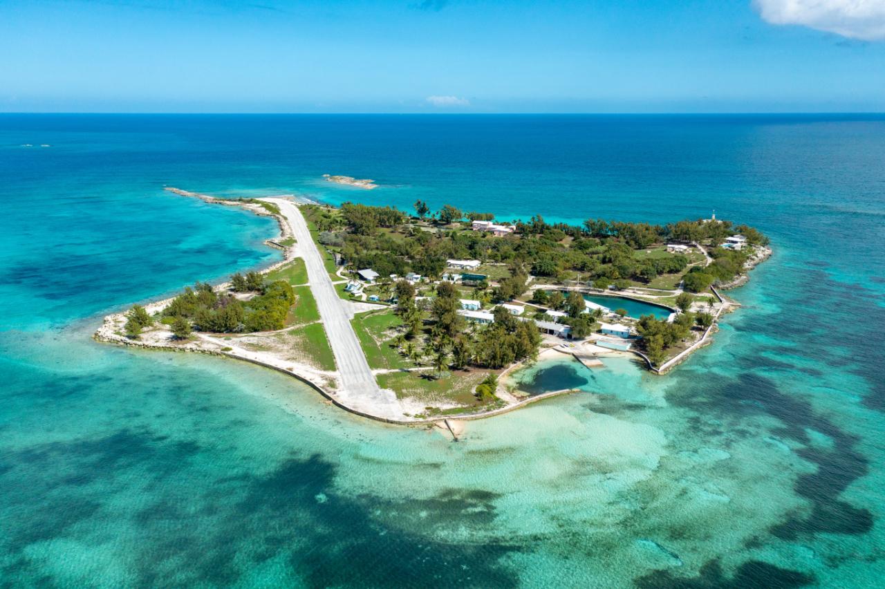 /listing-private-island-in-whale-cay-41542.html from Coldwell Banker Bahamas Real Estate