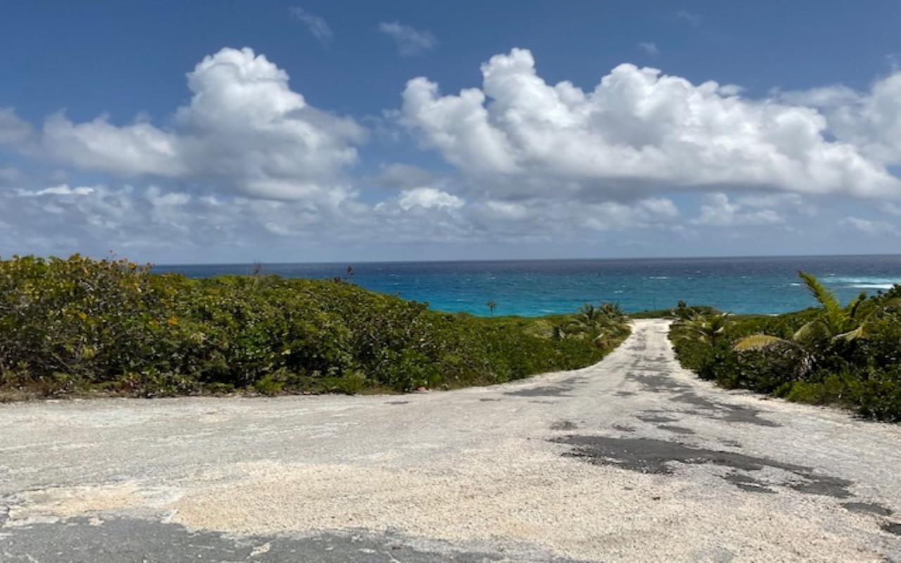 /listing-lots-acreage-in-stella-maris-41814.html from Coldwell Banker Bahamas Real Estate