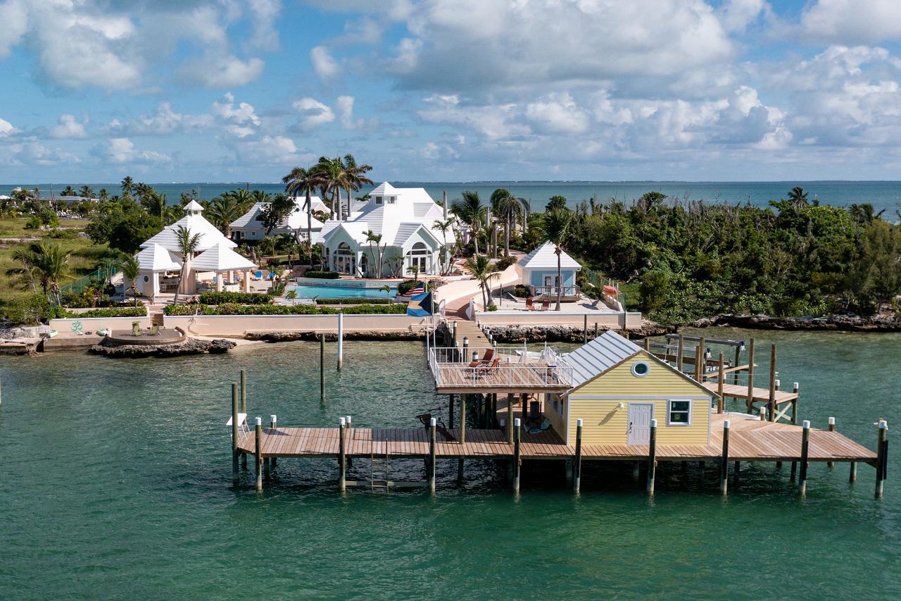 /listing-single-family-home-in-marsh-harbour-47116.html from Coldwell Banker Bahamas Real Estate