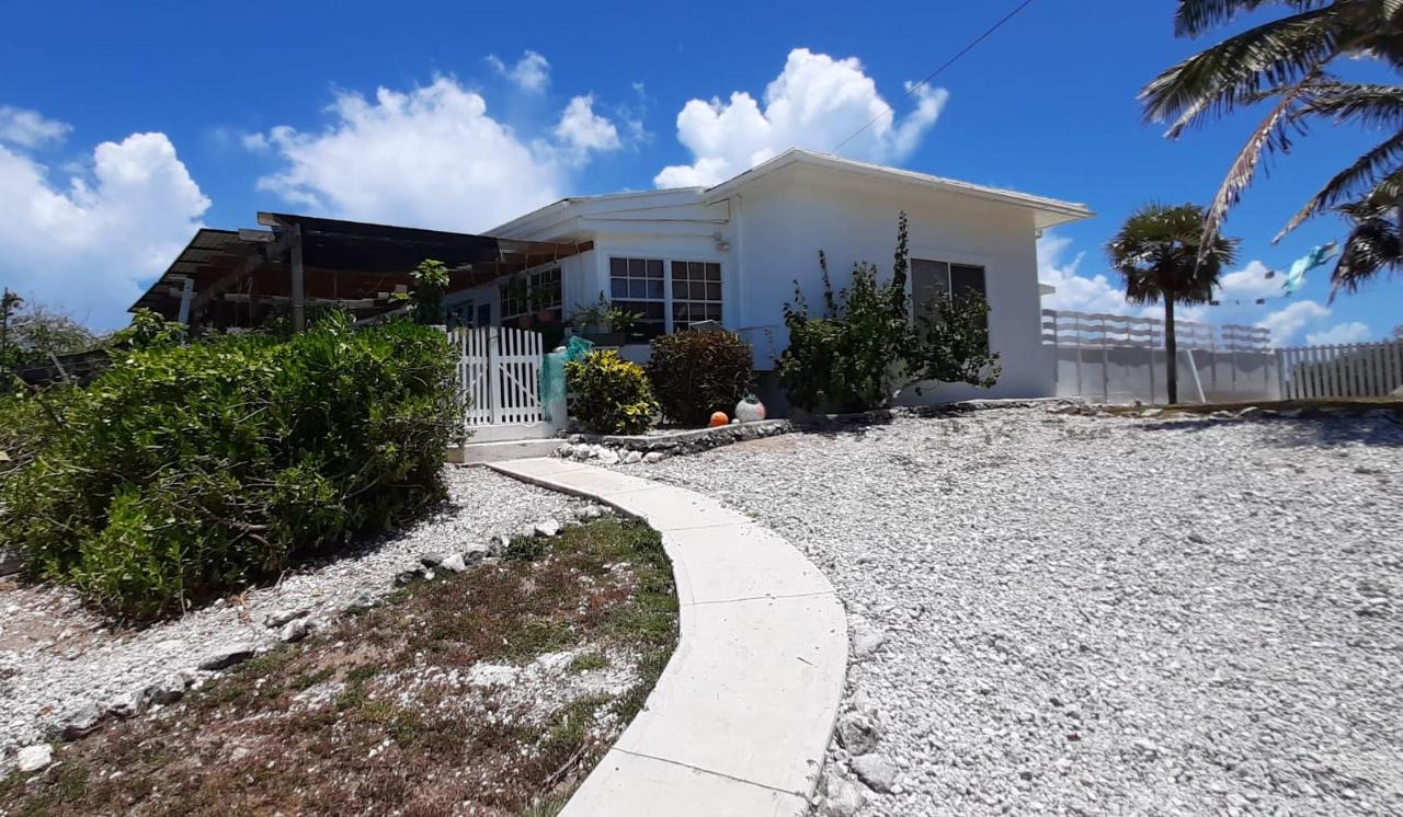 /listing-single-family-home-in-stella-maris-45969.html from Coldwell Banker Bahamas Real Estate