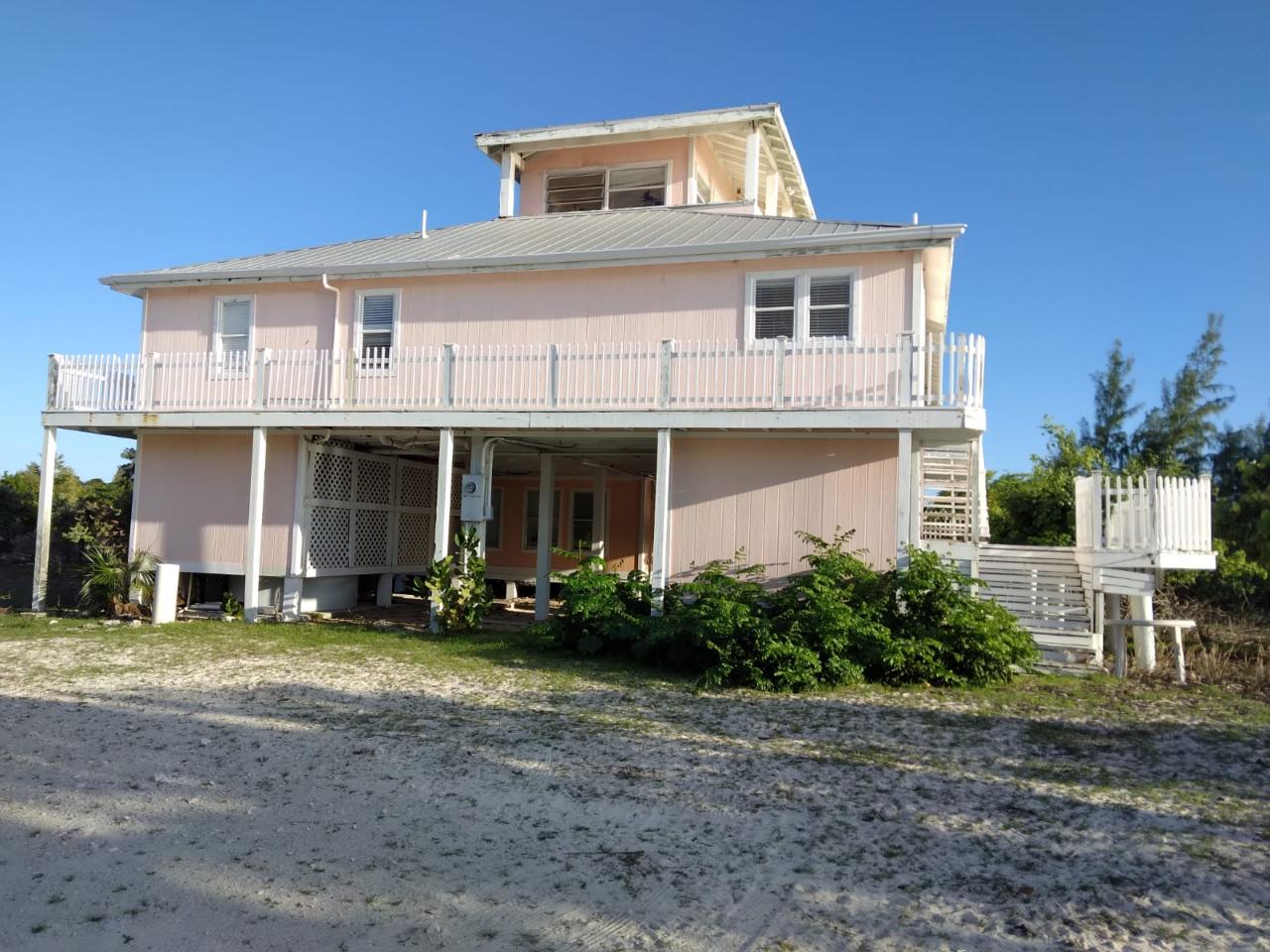 /listing-single-family-home-in-rum-cay-46026.html from Coldwell Banker Bahamas Real Estate