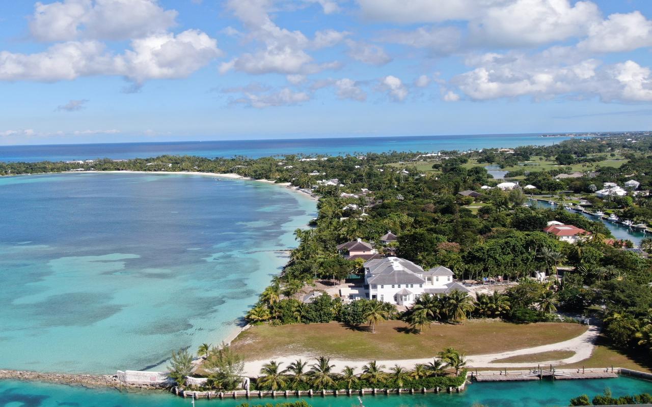 /listing-lots-acreage-in-lyford-cay-51626.html from Coldwell Banker Bahamas Real Estate