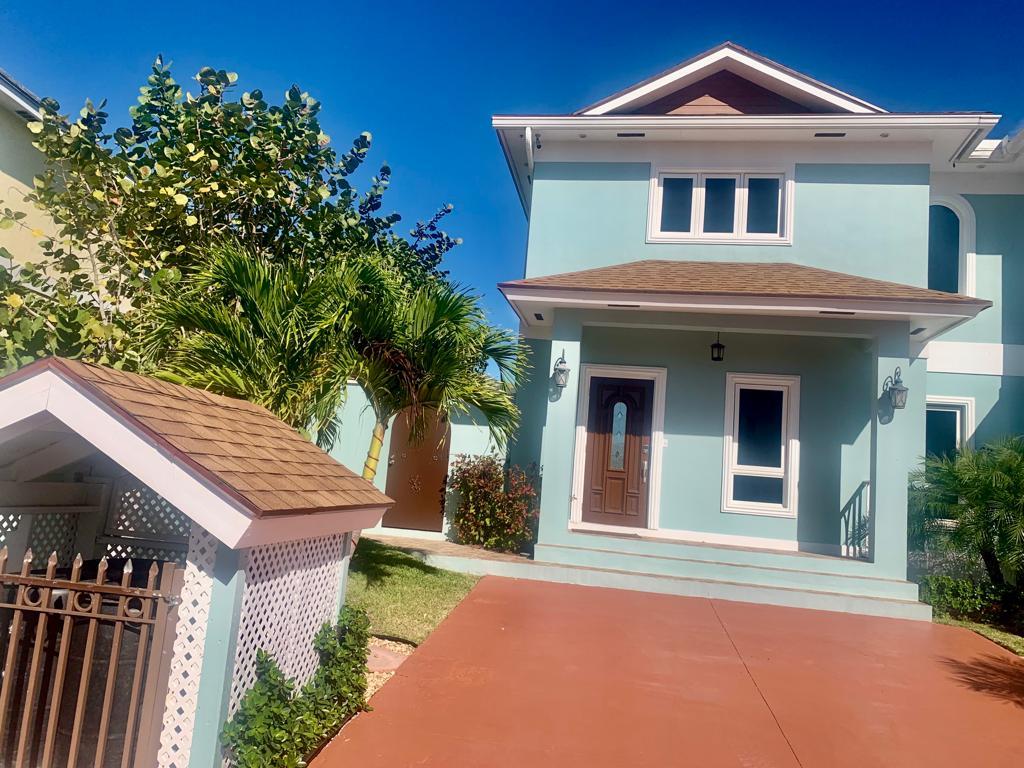 /listing-half-duplex-in-west-bay-street-45440.html from Coldwell Banker Bahamas Real Estate
