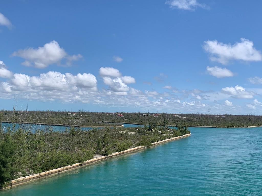 /listing-lots-acreage-in-lucaya-45771.html from Coldwell Banker Bahamas Real Estate