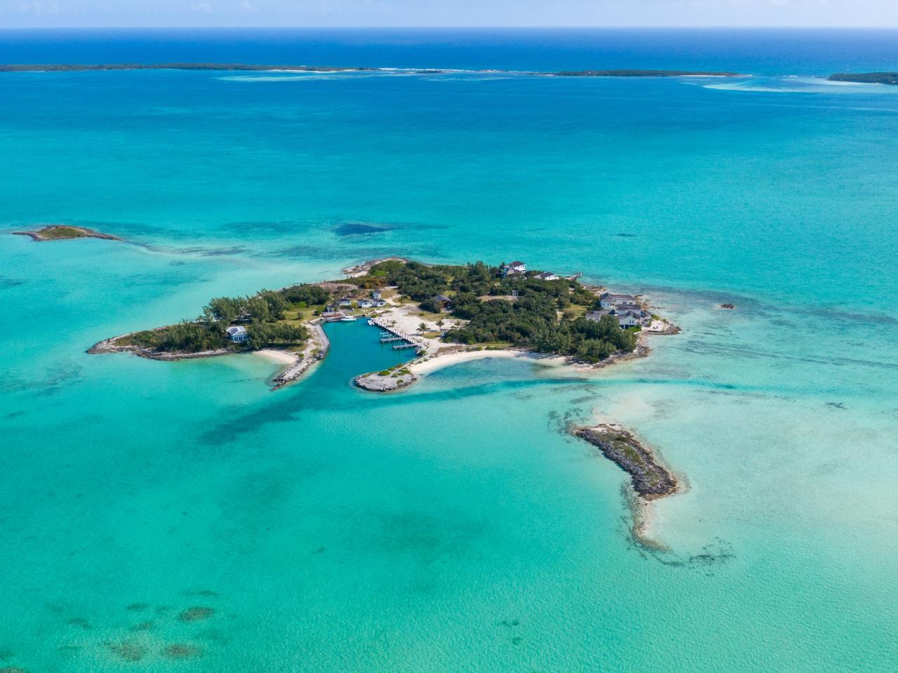 /listing-private-island-in-harbour-island-45898.html from Coldwell Banker Bahamas Real Estate