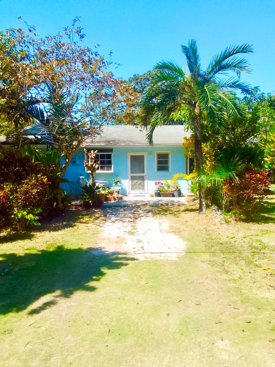 /listing-single-family-home-in-nicholls-town-46003.html from Coldwell Banker Bahamas Real Estate