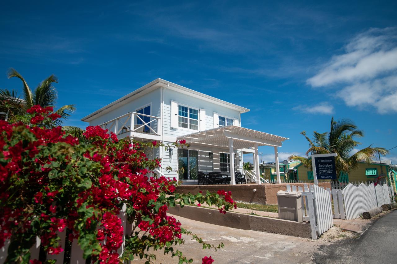 /listing-single-family-home-in-guana-cay-62709.html from Coldwell Banker Bahamas Real Estate