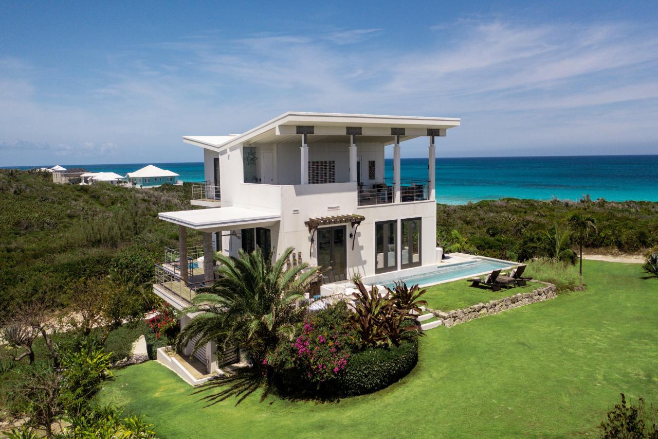 /listing-single-family-home-in-guana-cay-46496.html from Coldwell Banker Bahamas Real Estate