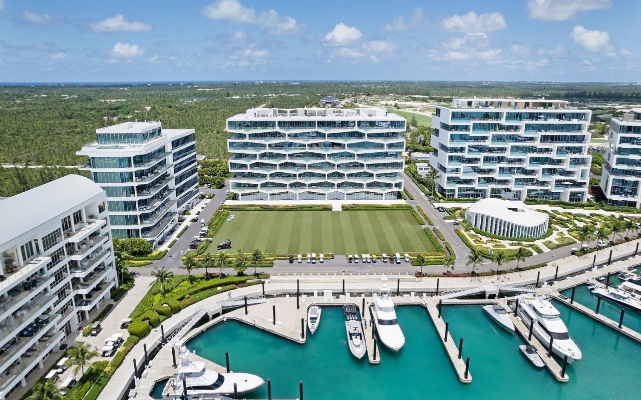 /listing-condo-in-south-ocean-46582.html from Coldwell Banker Bahamas Real Estate