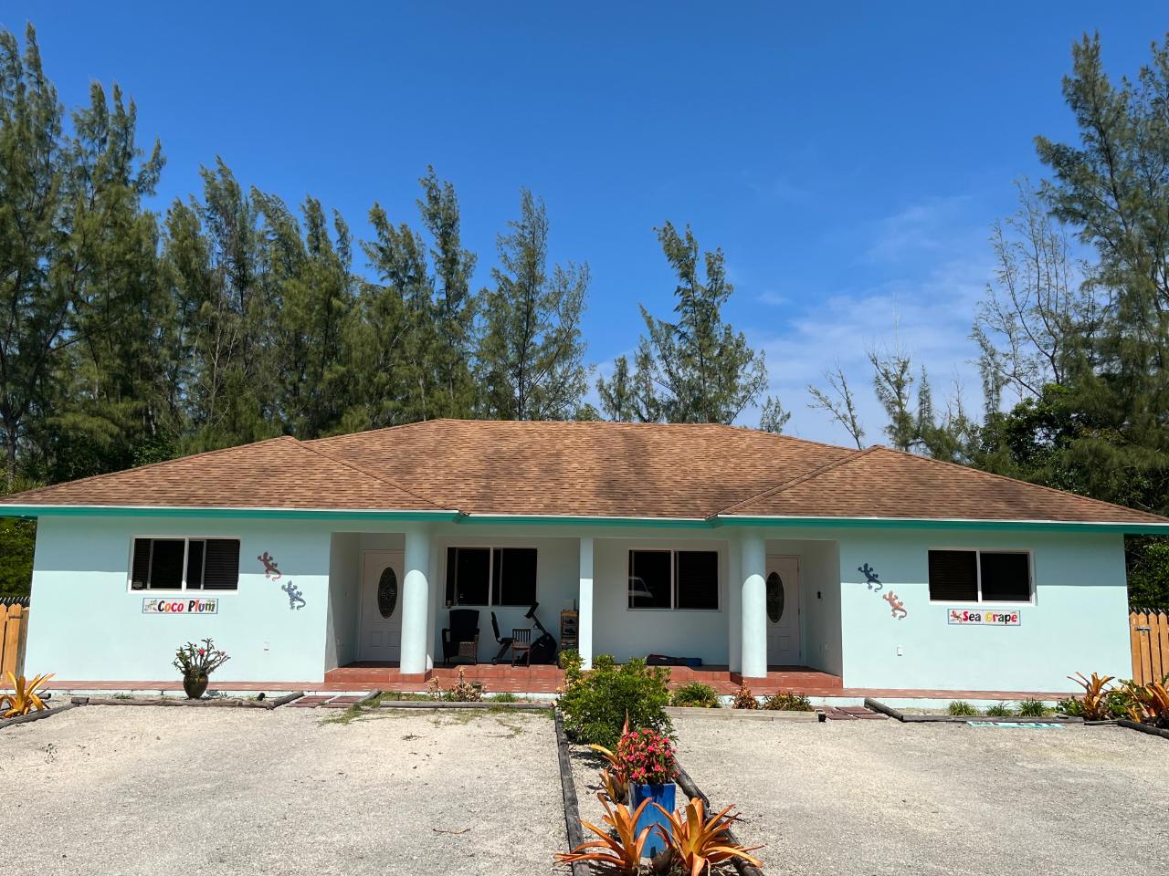 /listing-full-duplex-in-casuarina-point-68401.html from Coldwell Banker Bahamas Real Estate