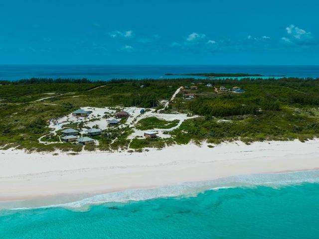 /listing-single-family-home-in-governors-harbour-46882.html from Coldwell Banker Bahamas Real Estate