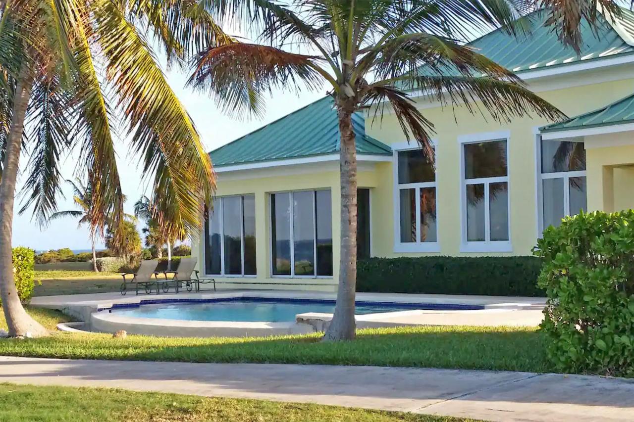 /listing-single-family-home-in-emerald-bay-67971.html from Coldwell Banker Bahamas Real Estate