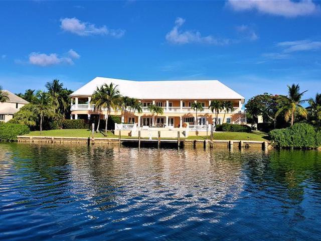 /listing-single-family-home-in-lyford-cay-47460.html from Coldwell Banker Bahamas Real Estate
