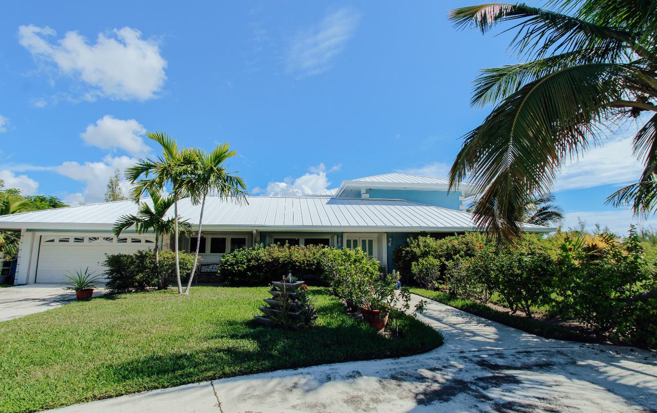 /listing-single-family-home-in-bell-channel-59673.html from Coldwell Banker Bahamas Real Estate
