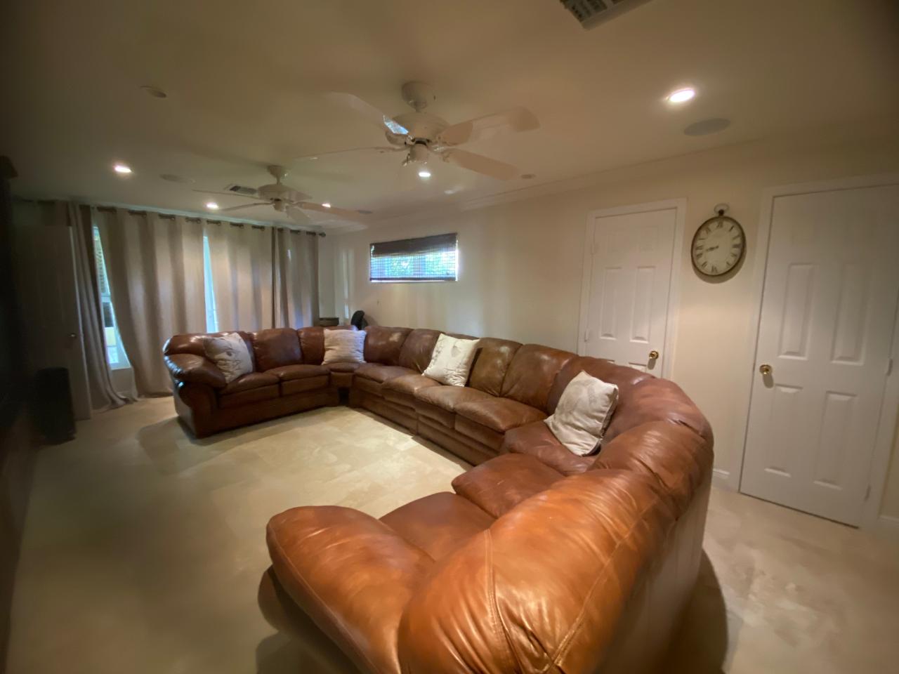 /listing-single-family-home-in-lucaya-56627.html from Coldwell Banker Bahamas Real Estate