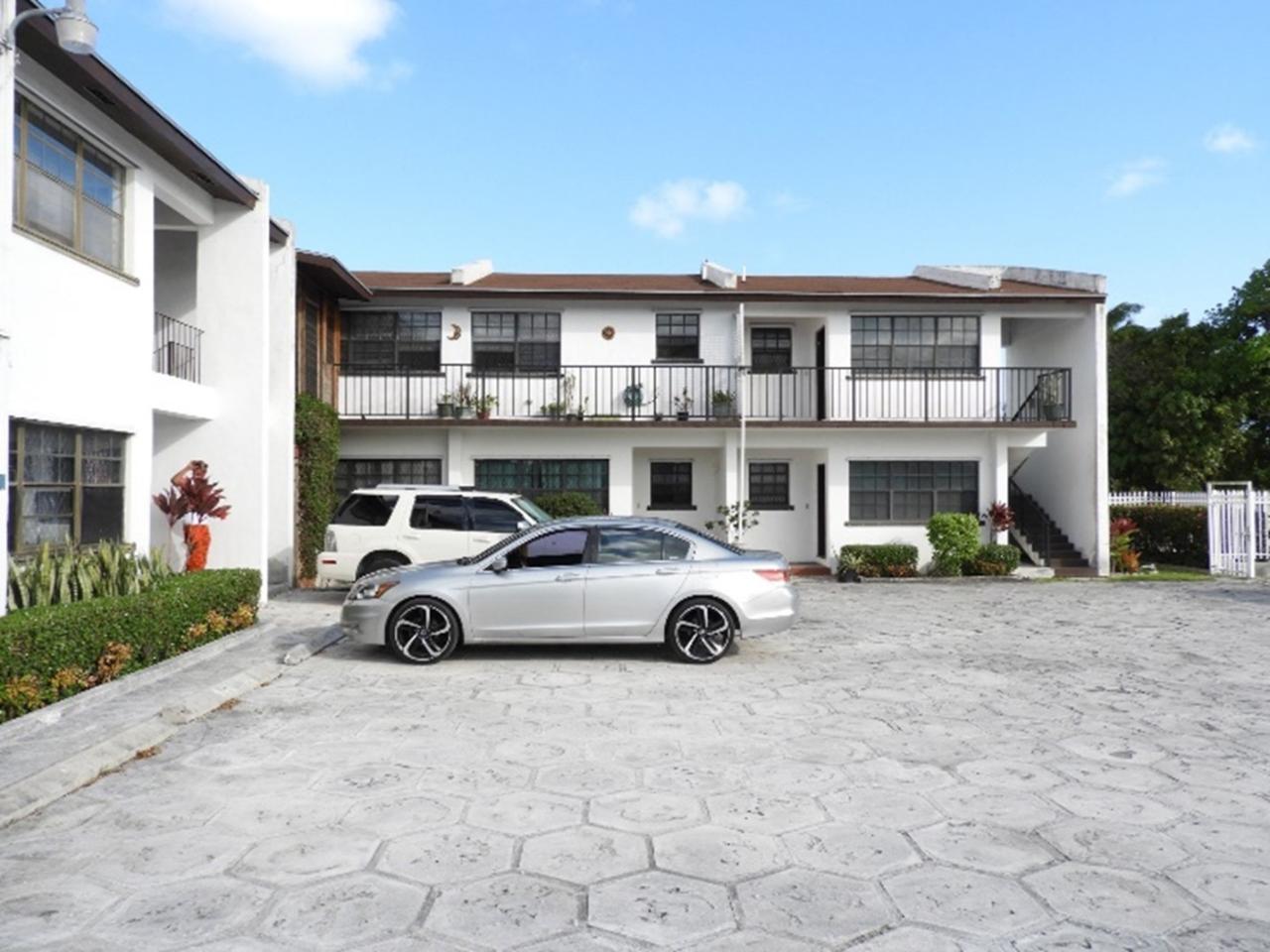 /listing-apartment-complex-in-carmichael-road-58469.html from Coldwell Banker Bahamas Real Estate