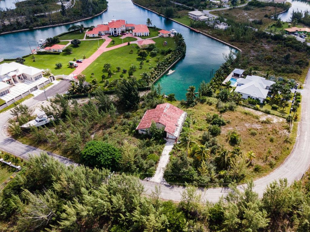 /listing-single-family-home-in-pine-bay-76054.html from Coldwell Banker Bahamas Real Estate
