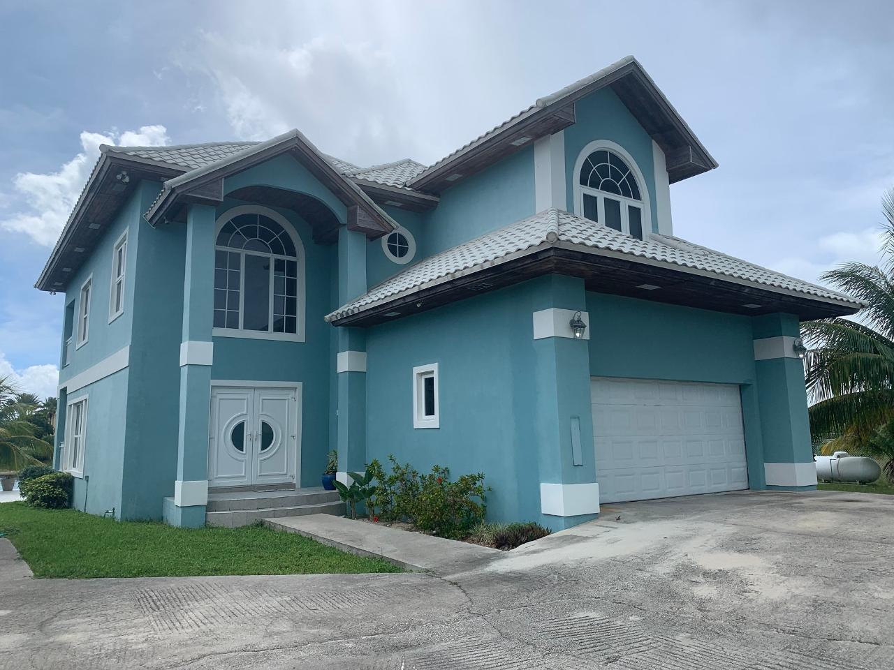 /listing-single-family-home-in-bahamia-67700.html from Coldwell Banker Bahamas Real Estate