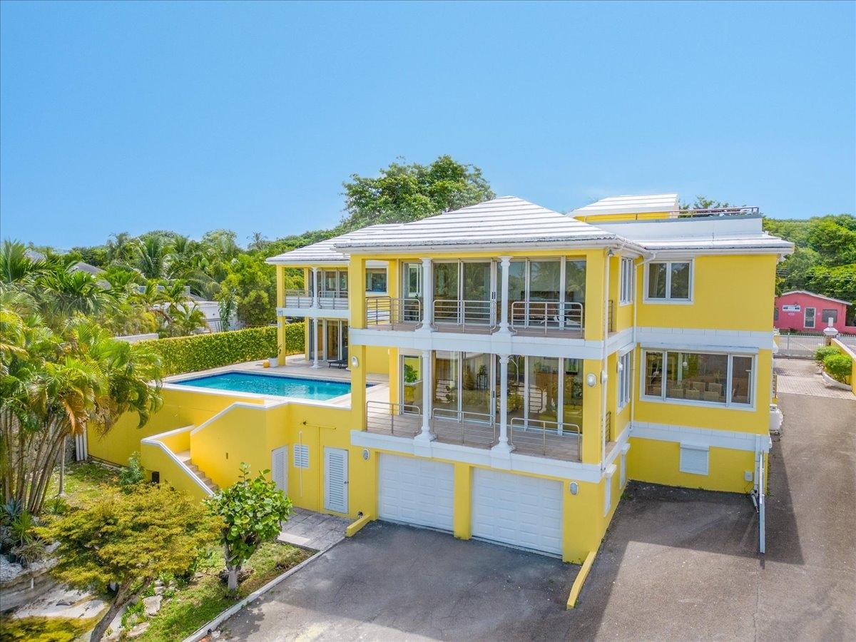 /listing-single-family-home-in-eastern-road-75808.html from Coldwell Banker Bahamas Real Estate