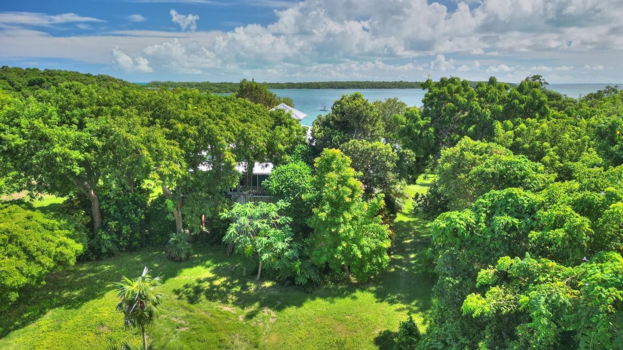 /listing-single-family-home-in-green-turtle-cay-60492.html from Coldwell Banker Bahamas Real Estate