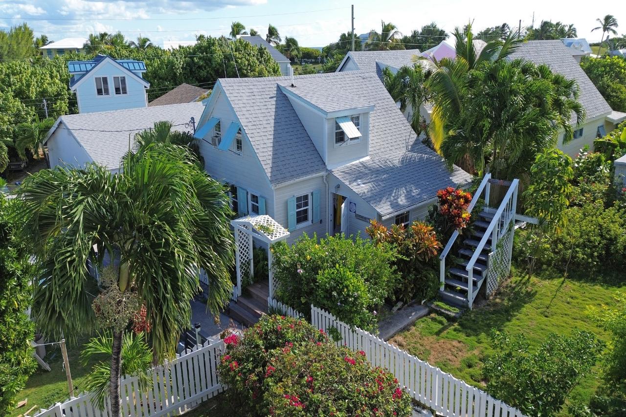 /listing-single-family-home-in-elbow-cay-hope-town-67568.html from Coldwell Banker Bahamas Real Estate