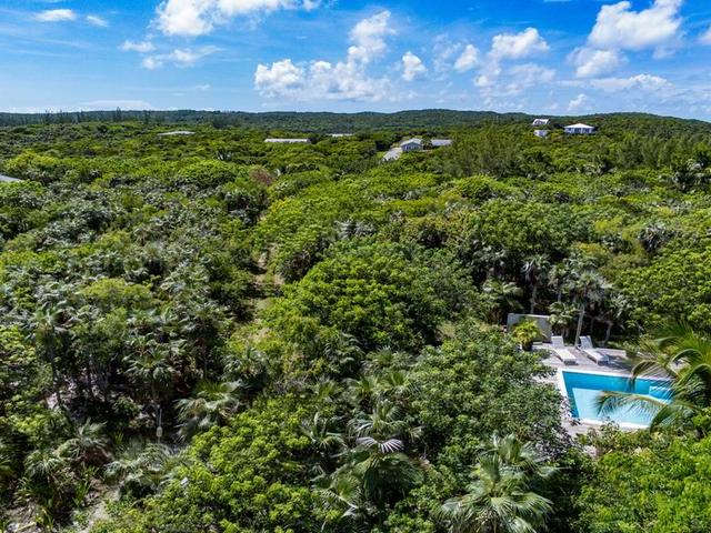 /listing-lots-acreage-in-governors-harbour-67640.html from Coldwell Banker Bahamas Real Estate