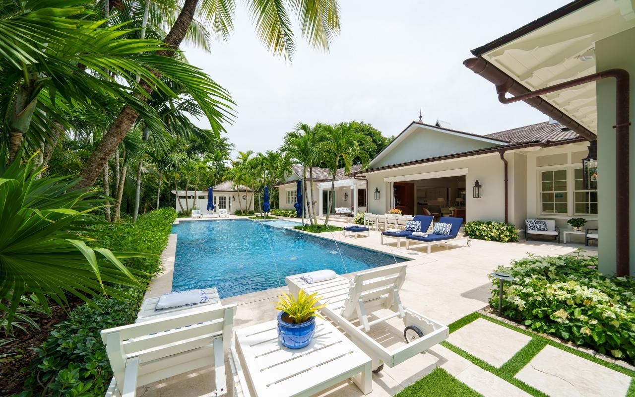 /listing-single-family-home-in-lyford-cay-49953.html from Coldwell Banker Bahamas Real Estate
