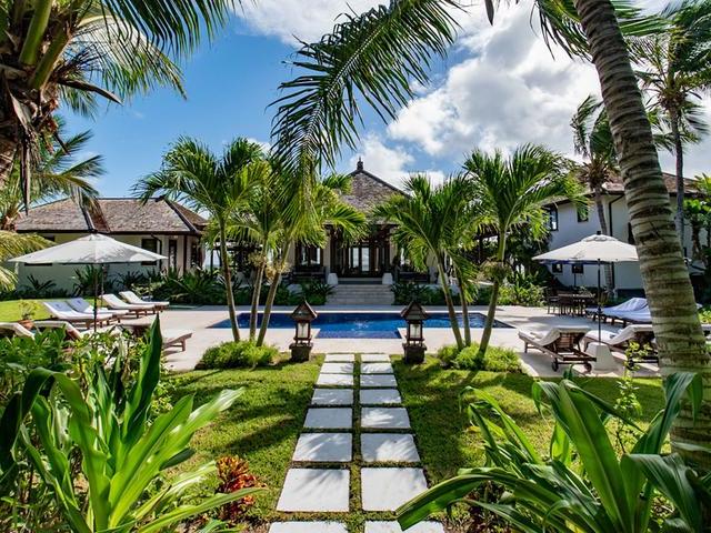 /listing-single-family-home-in-windermere-island-58232.html from Coldwell Banker Bahamas Real Estate