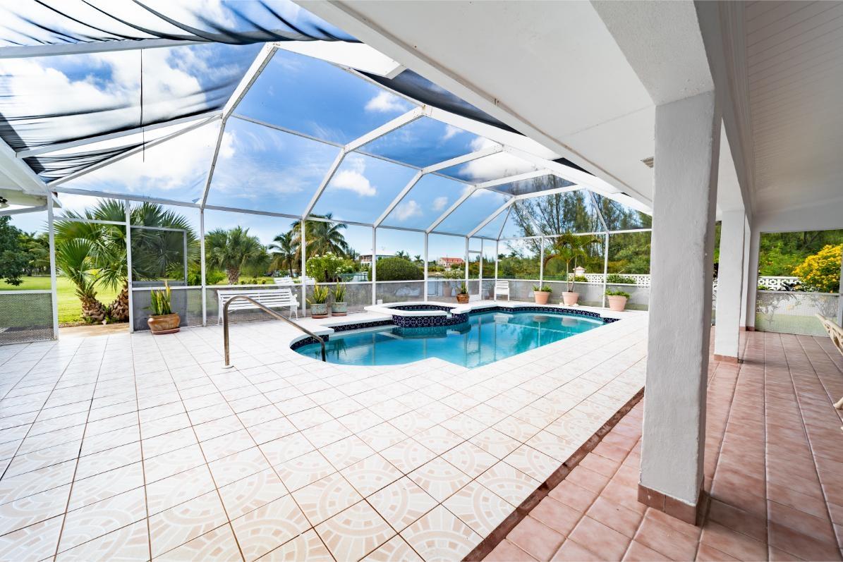 /listing-single-family-home-in-fortune-bay-71343.html from Coldwell Banker Bahamas Real Estate