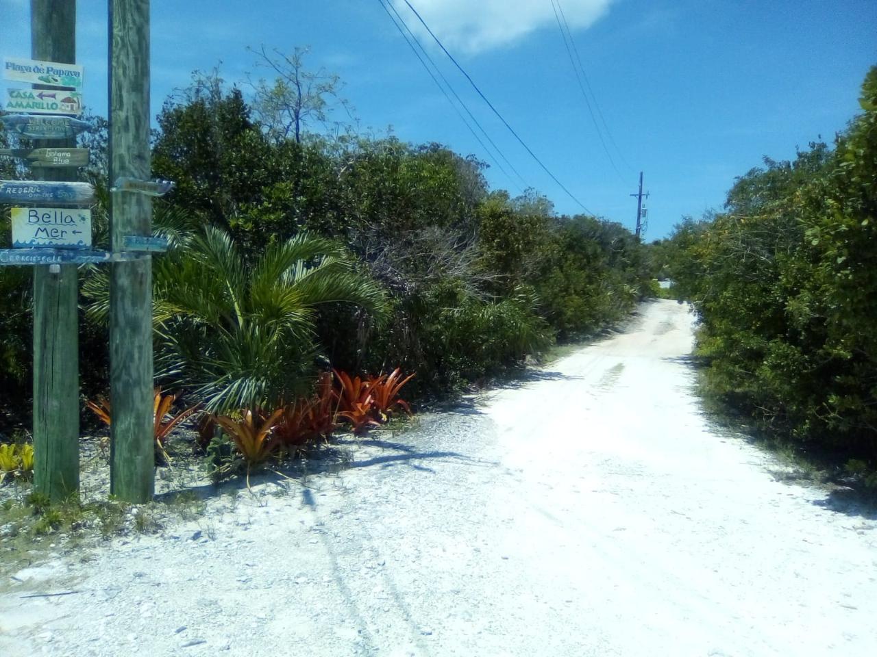/listing-lots-acreage-in-savannah-sound-79095.html from Coldwell Banker Bahamas Real Estate