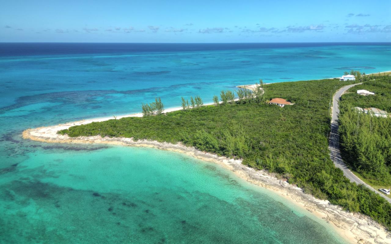 /listing-lots-acreage-in-bonefish-bay-52232.html from Coldwell Banker Bahamas Real Estate