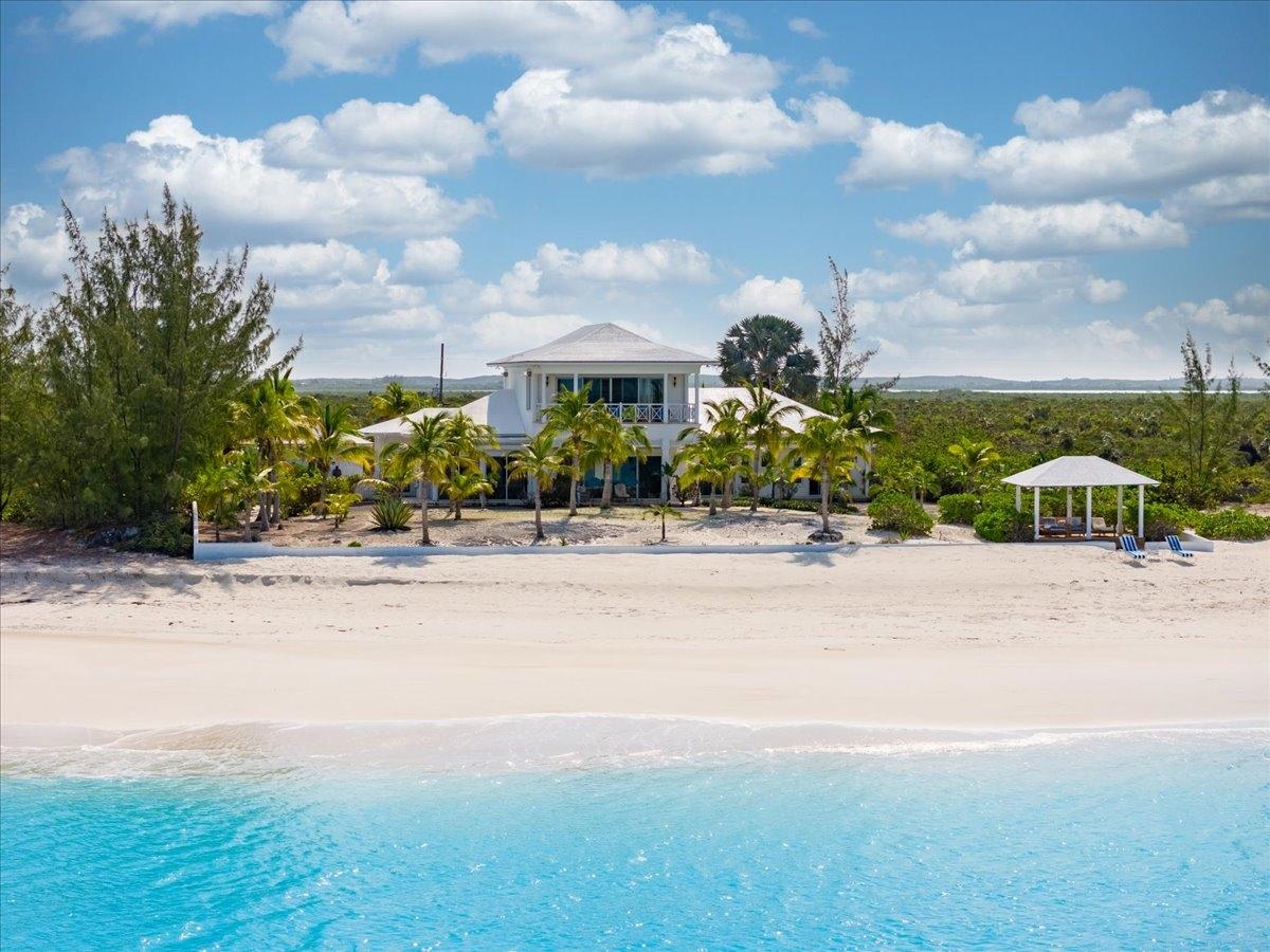 /listing-single-family-home-in-cape-santa-maria-69327.html from Coldwell Banker Bahamas Real Estate