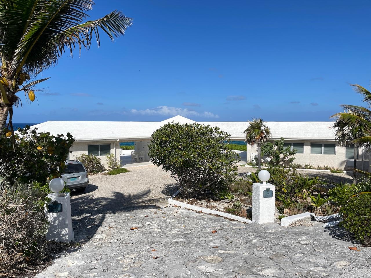 /listing-single-family-home-in-stella-maris-56808.html from Coldwell Banker Bahamas Real Estate