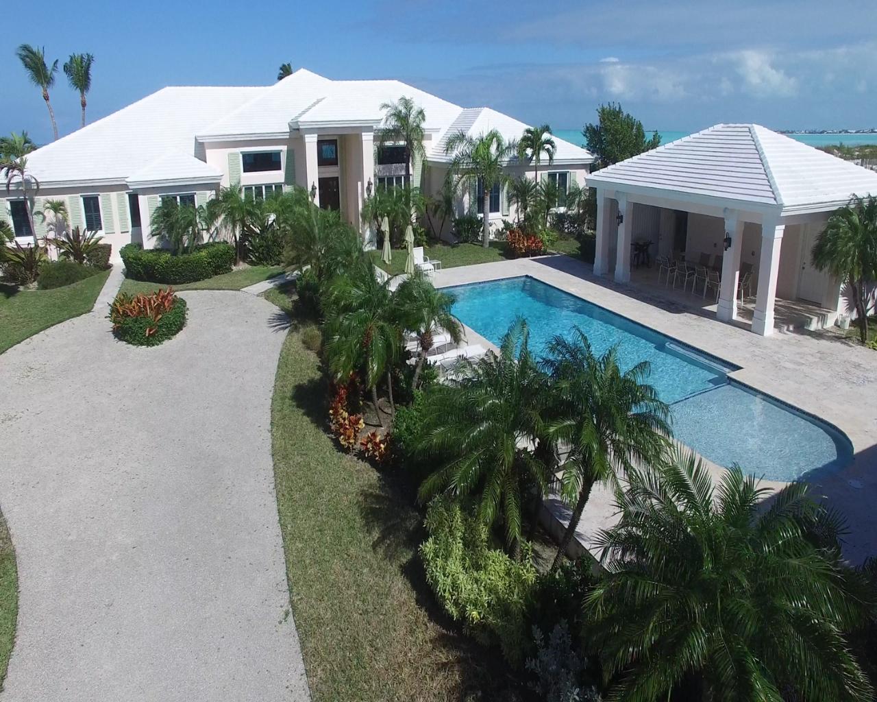 /listing-single-family-home-in-treasure-cay-57038.html from Coldwell Banker Bahamas Real Estate