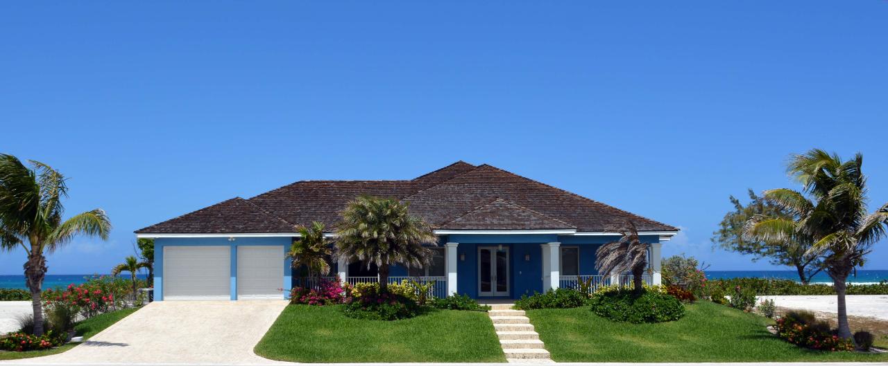 /listing-single-family-home-in-emerald-bay-62524.html from Coldwell Banker Bahamas Real Estate