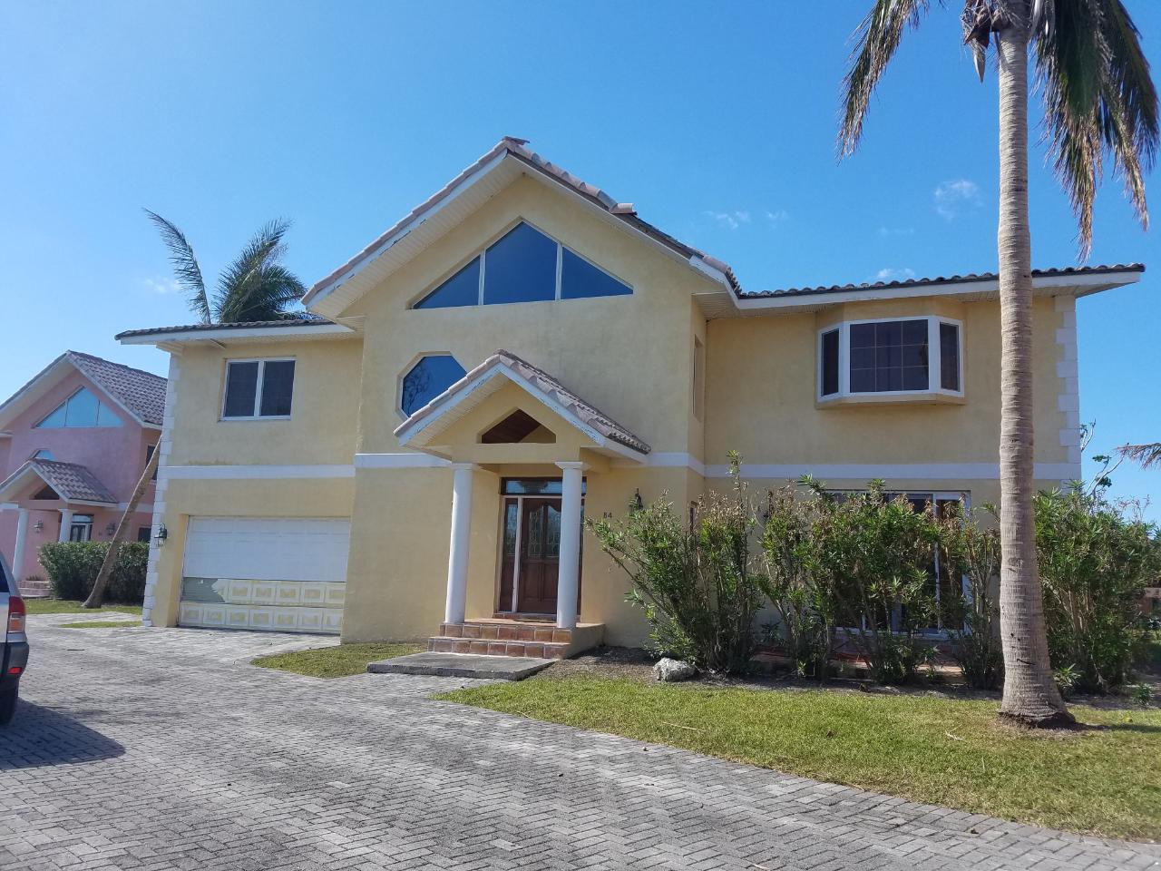 /listing-single-family-home-in-bahamia-66483.html from Coldwell Banker Bahamas Real Estate