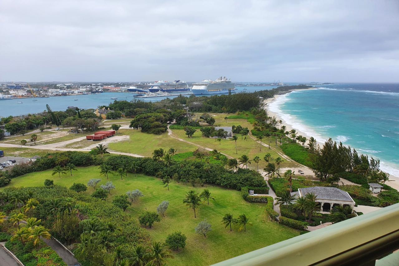 /listing-condo-in-paradise-island-62425.html from Coldwell Banker Bahamas Real Estate