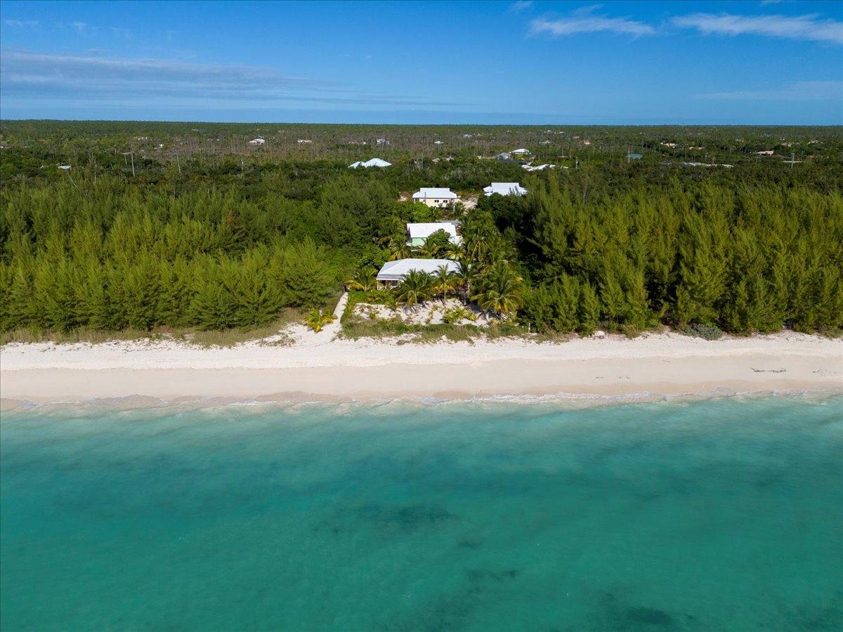 /listing-single-family-home-in-other-grand-bahama-freeport-62423.html from Coldwell Banker Bahamas Real Estate