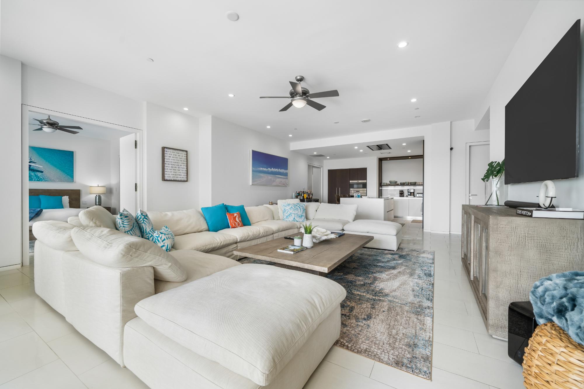 /listing-condo-in-paradise-island-72798.html from Coldwell Banker Bahamas Real Estate