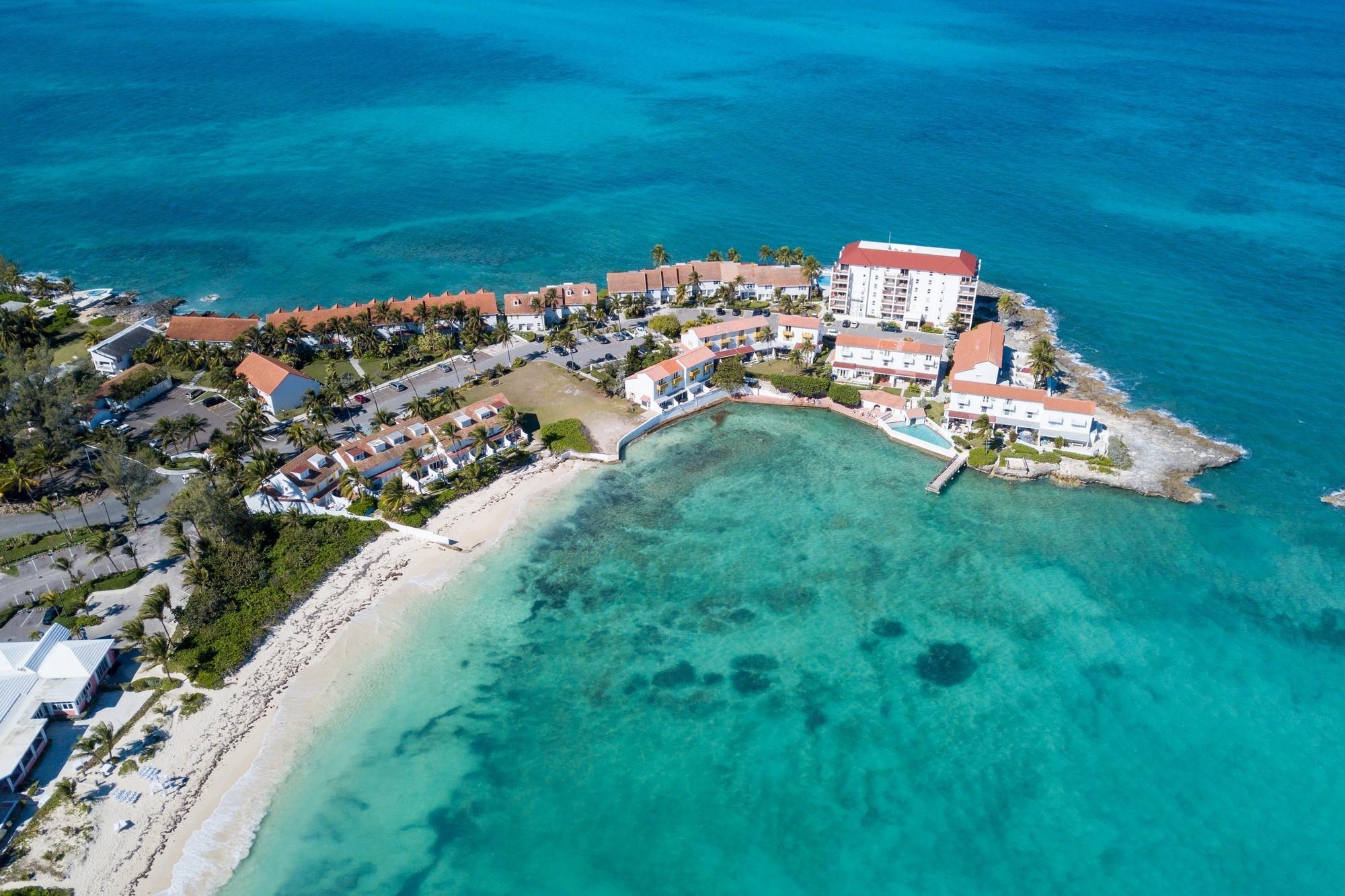 /listing-condo-in-cable-beach-68232.html from Coldwell Banker Bahamas Real Estate