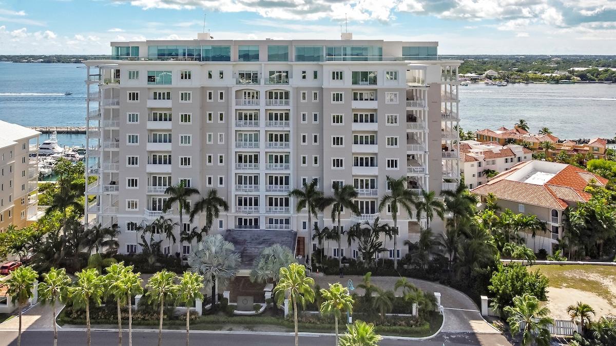 /listing-condo-in-paradise-island-68215.html from Coldwell Banker Bahamas Real Estate