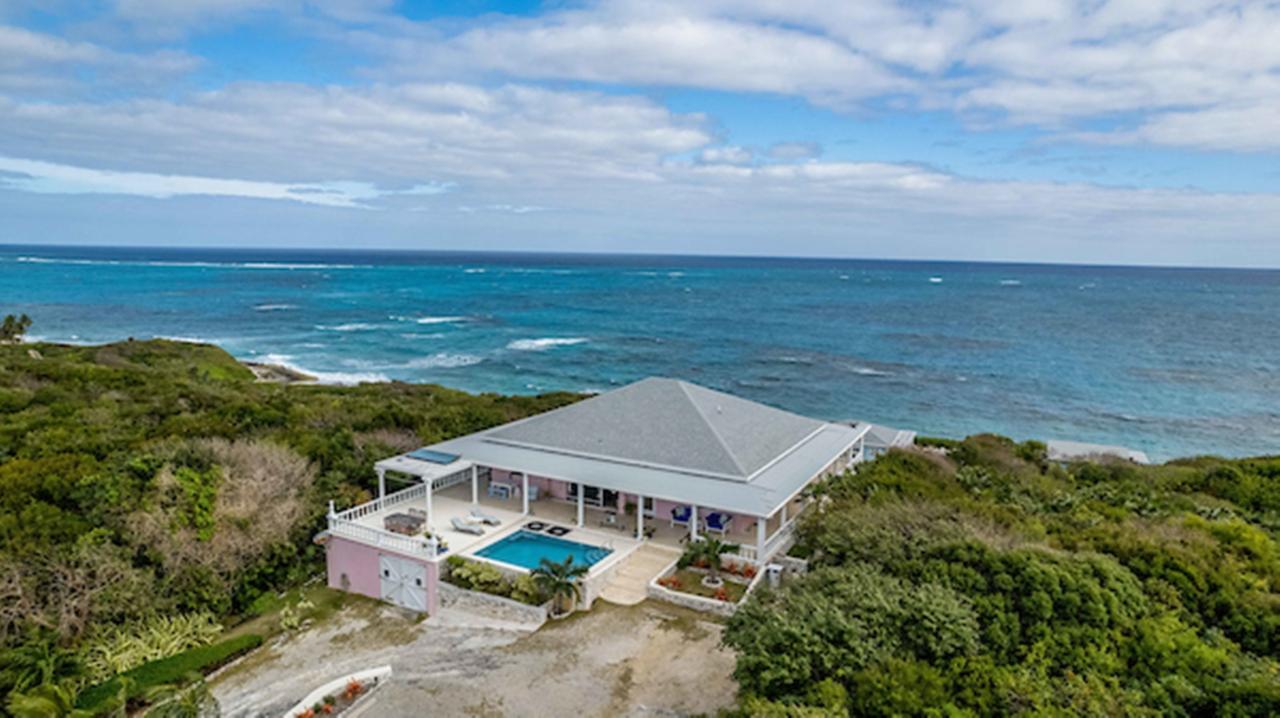 /listing-single-family-home-in-governors-harbour-72734.html from Coldwell Banker Bahamas Real Estate